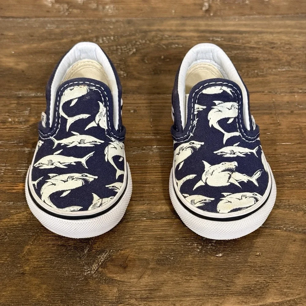 Vans SLIP ON Shark Glow in Dark Toddler Shoes Size 4 Blue White w/Box EUC